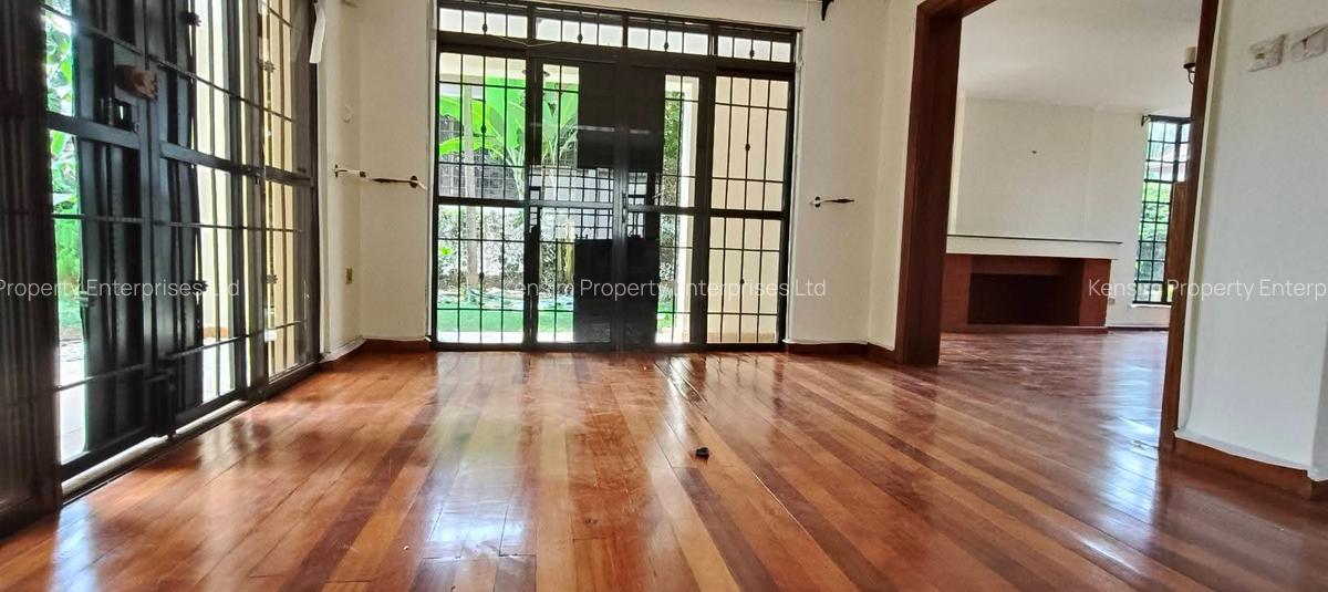 4 Bed Townhouse with En Suite in Kiambu Road - 9