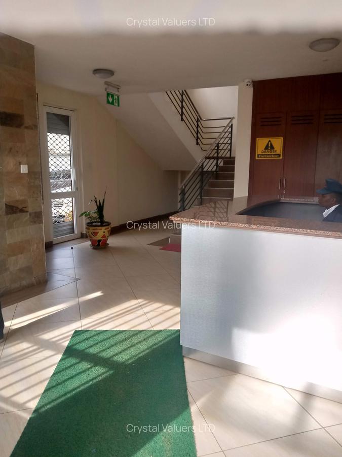 633 ft² Office with Service Charge Included at Kcdf House - 12