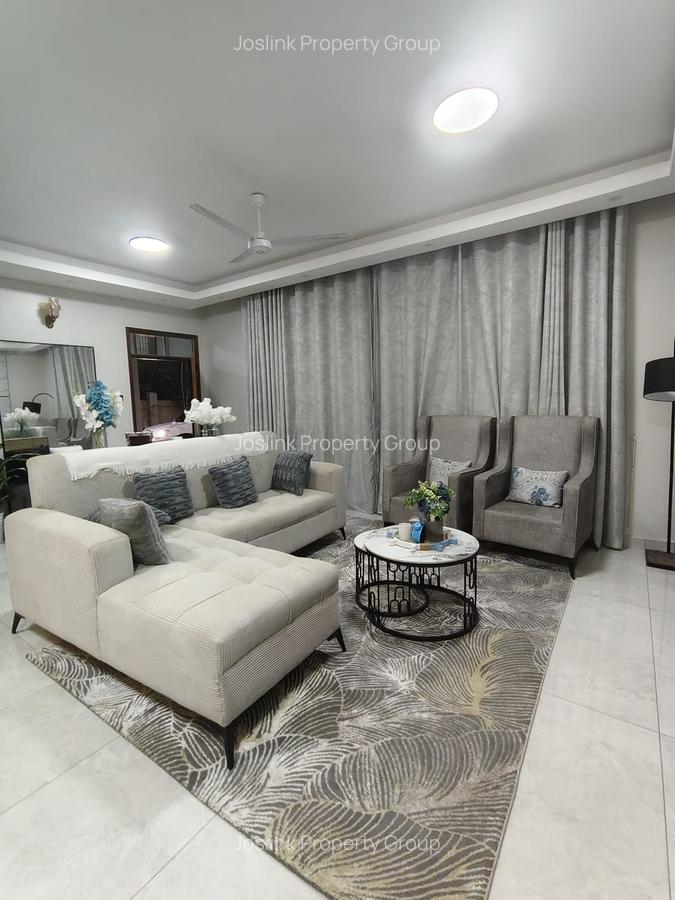 4 Bed Townhouse with En Suite at Greenwood Drive - 14