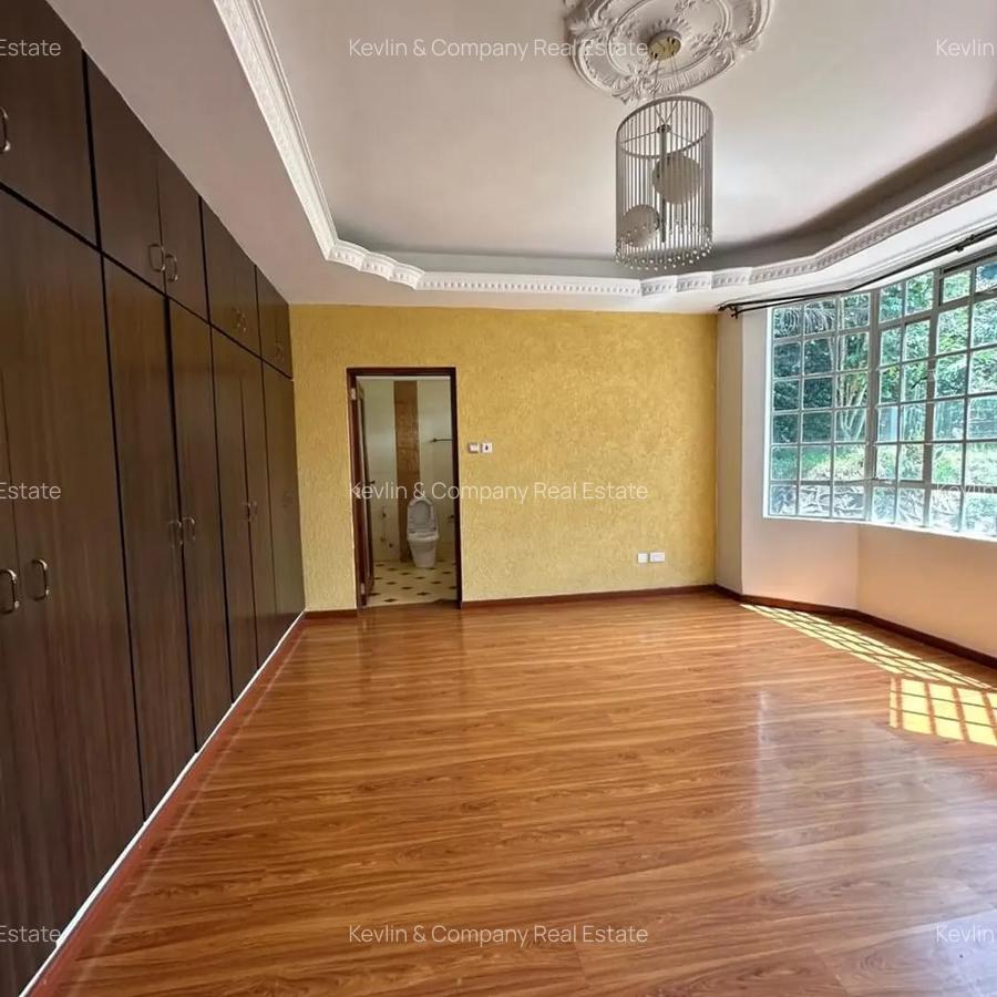 6 Bed Villa with En Suite in Nyari - 9