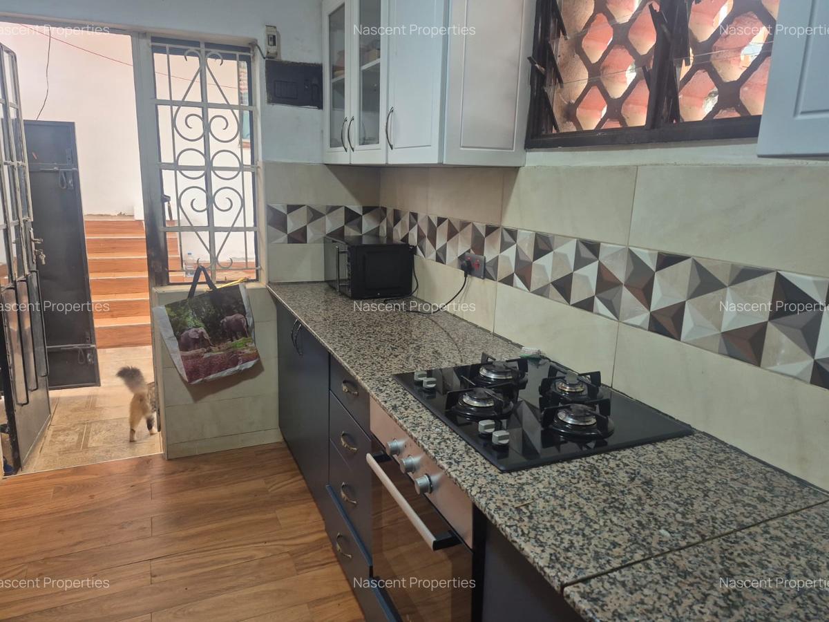 4 Bed House with En Suite in Loresho - 6