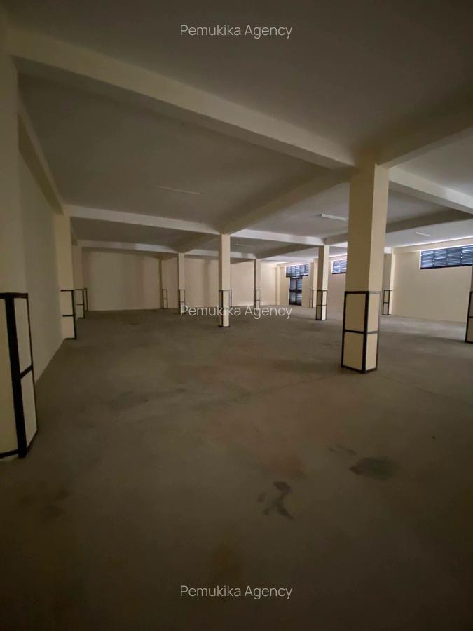 Warehouse with Service Charge Included in Athi River - 9