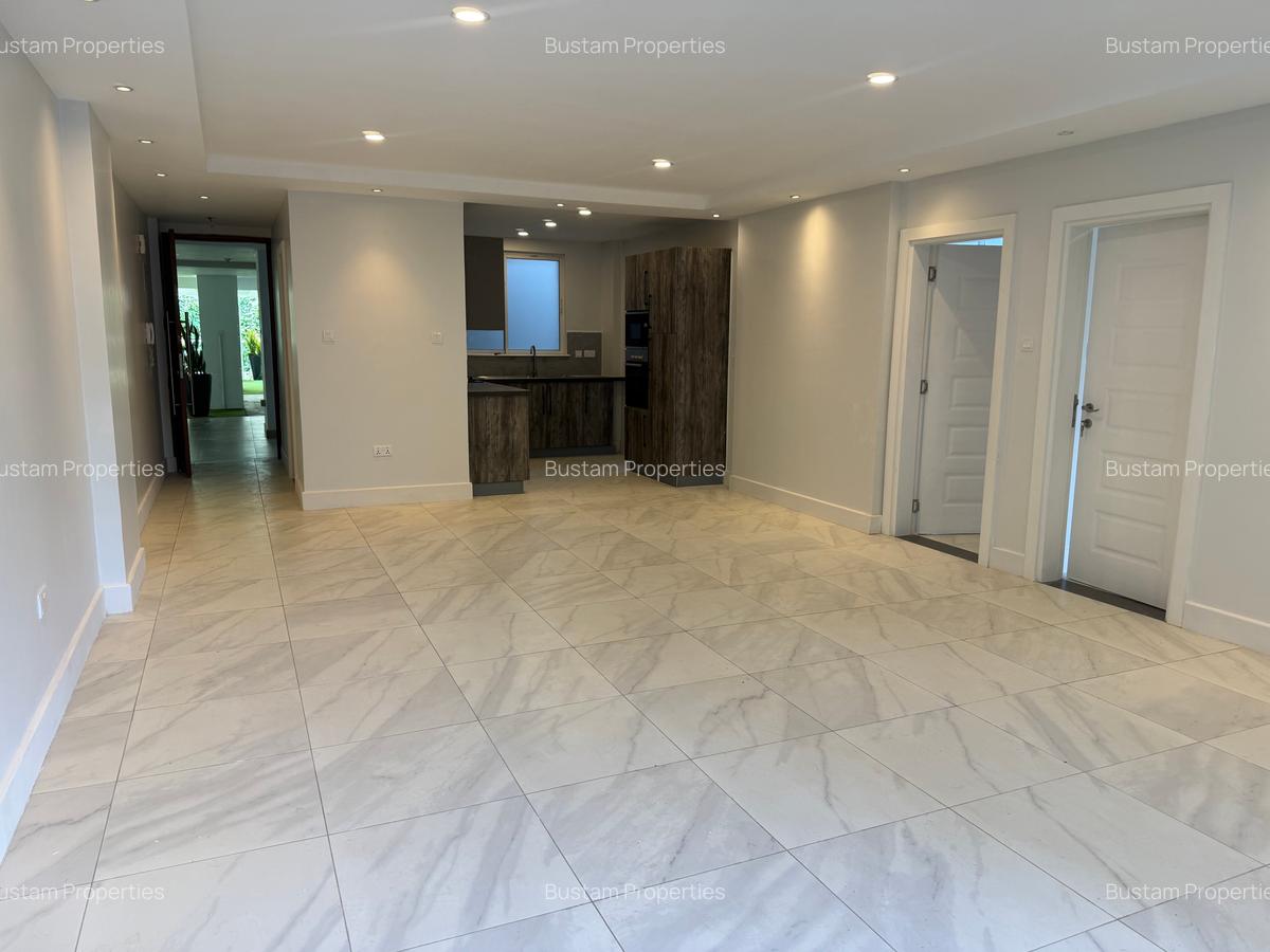 2 Bed Apartment with En Suite in Westlands Area - 3