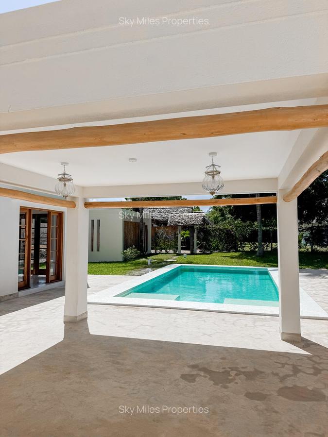 3 Bed Villa with En Suite at Watamu - 3