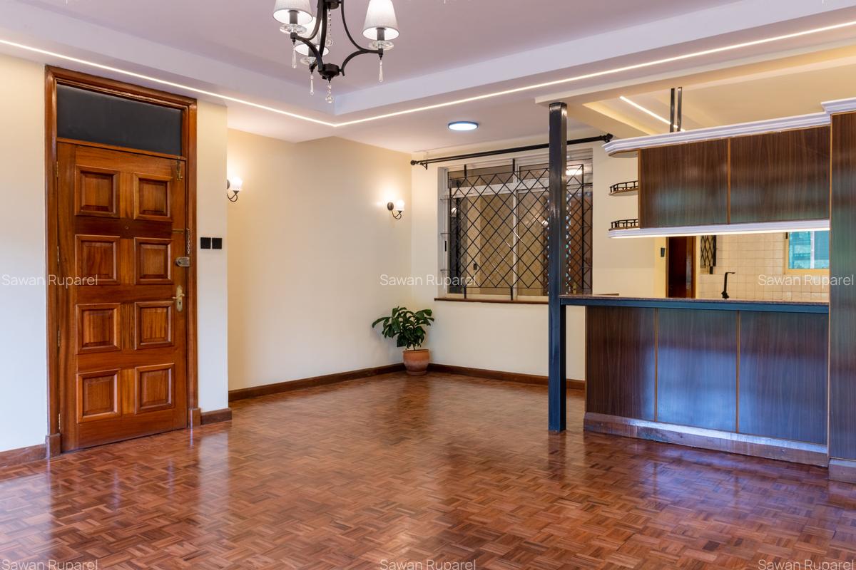 3 Bed Apartment with En Suite at Sports Road - 10