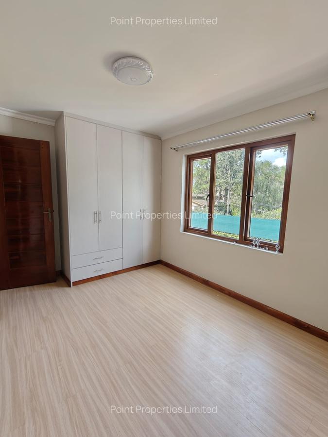 5 Bed Townhouse with En Suite in Karen - 12