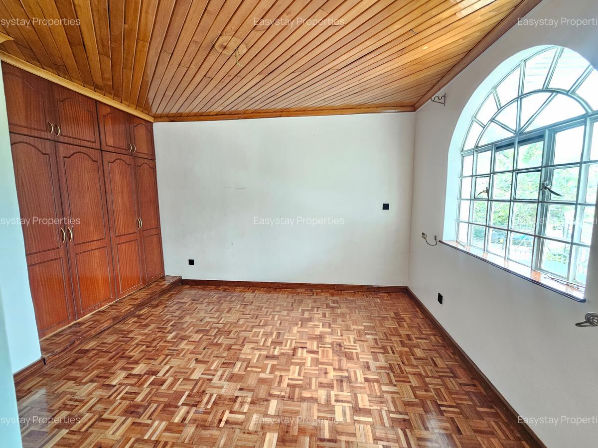 4 Bed Townhouse with En Suite in Lavington - 8