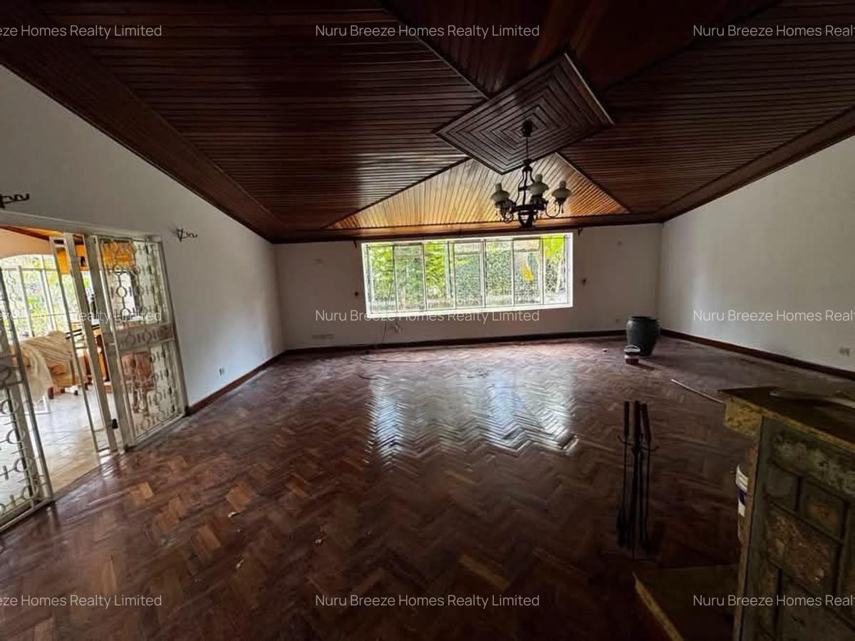 5 Bed House with En Suite in Karen - 4