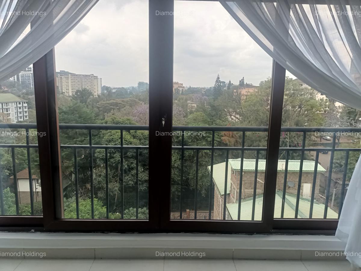 3 Bed Apartment with En Suite at Westlands - 10