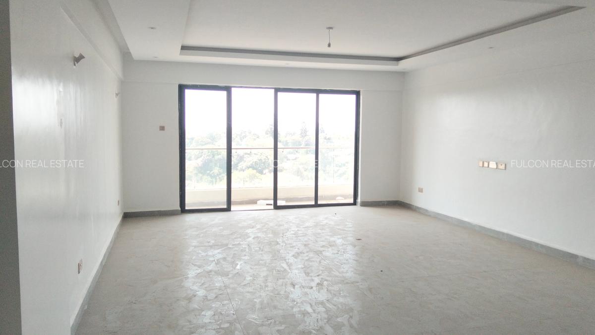 4 Bed Apartment with En Suite in Parklands - 1