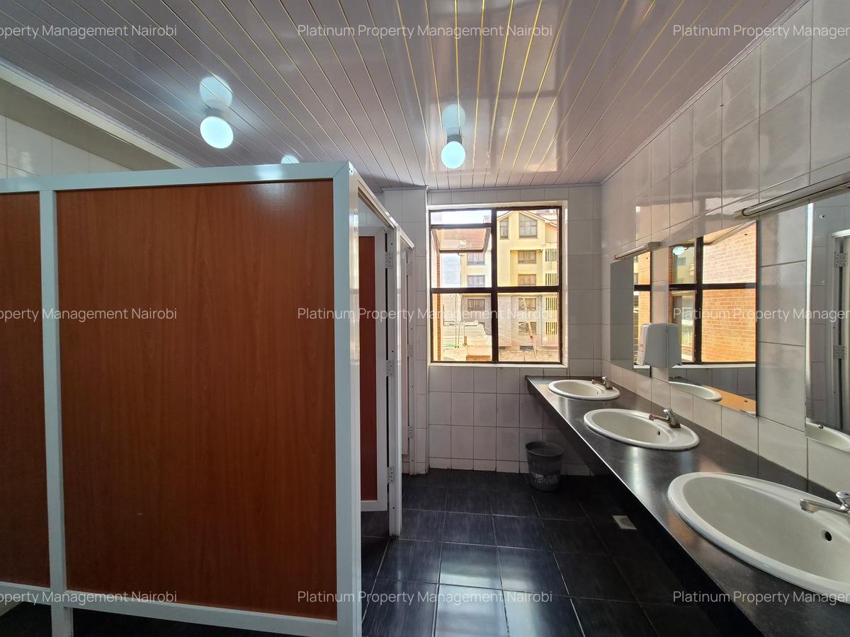 2,000 ft² Office with Backup Generator at Jalaram Rd - 9