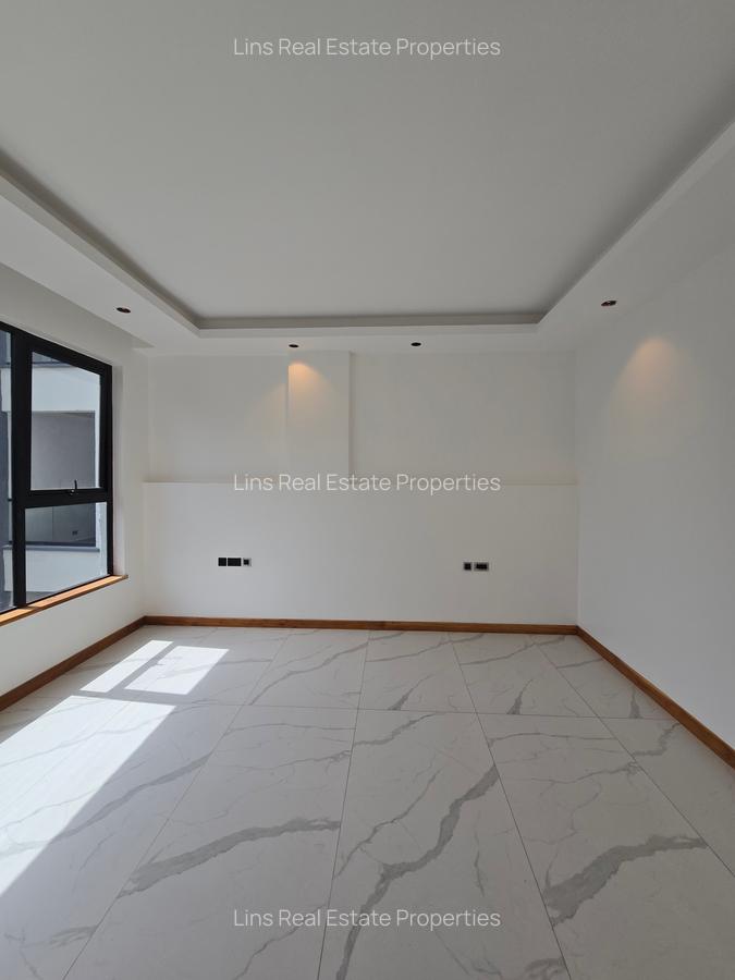 2 Bed Apartment with En Suite in Spring Valley - 9
