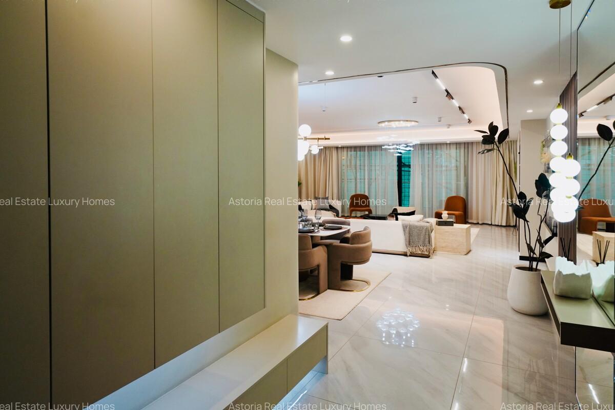 5 Bed Apartment with En Suite at 2026-107 - 10