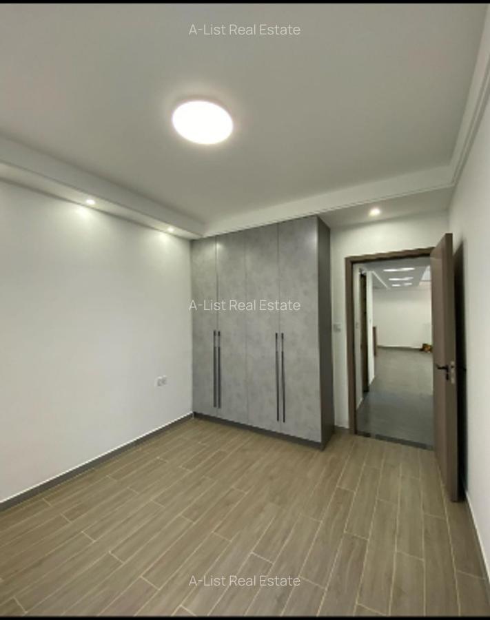 2 Bed Apartment with Gym at Riverside Drive - 7