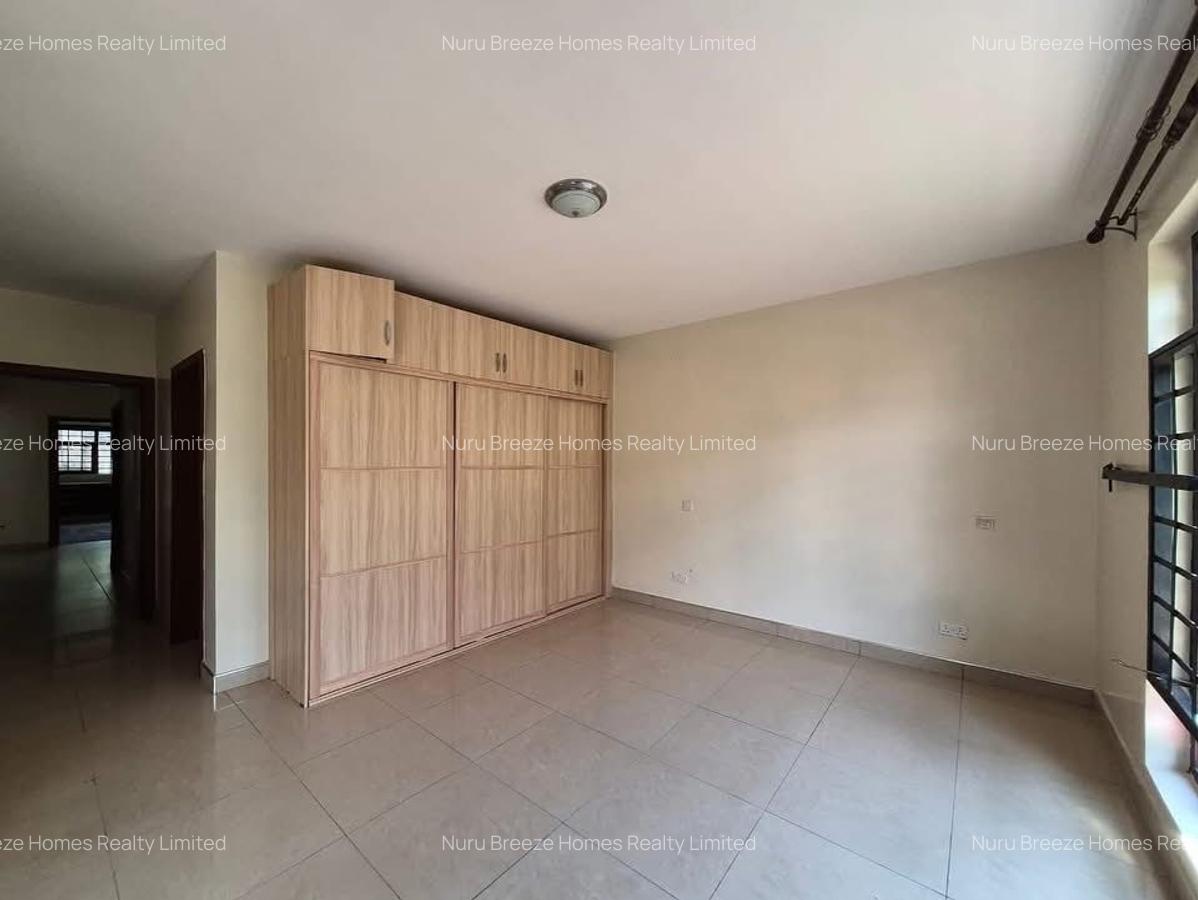 5 Bed Townhouse with En Suite in Kiambu Road - 6