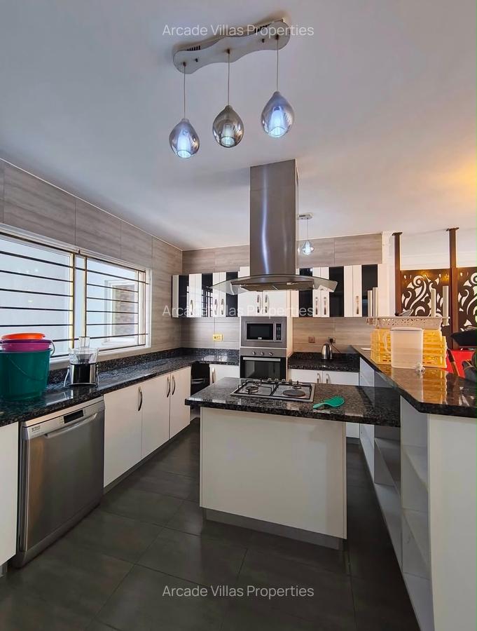 3 Bed Apartment with Swimming Pool in Kileleshwa - 3