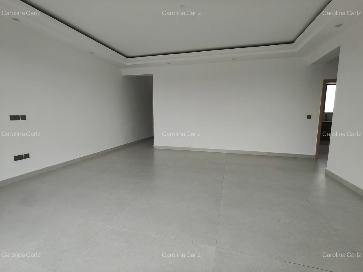 3 Bed Apartment with En Suite at Brookside Drive - 5