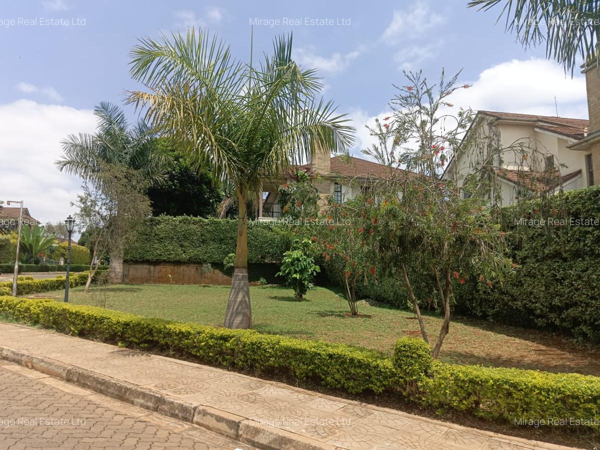 4 Bed Townhouse with En Suite in Loresho - 2