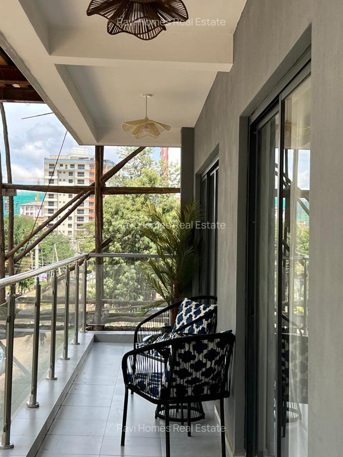 Studio Apartment with Swimming Pool at Wood Avenue - 4