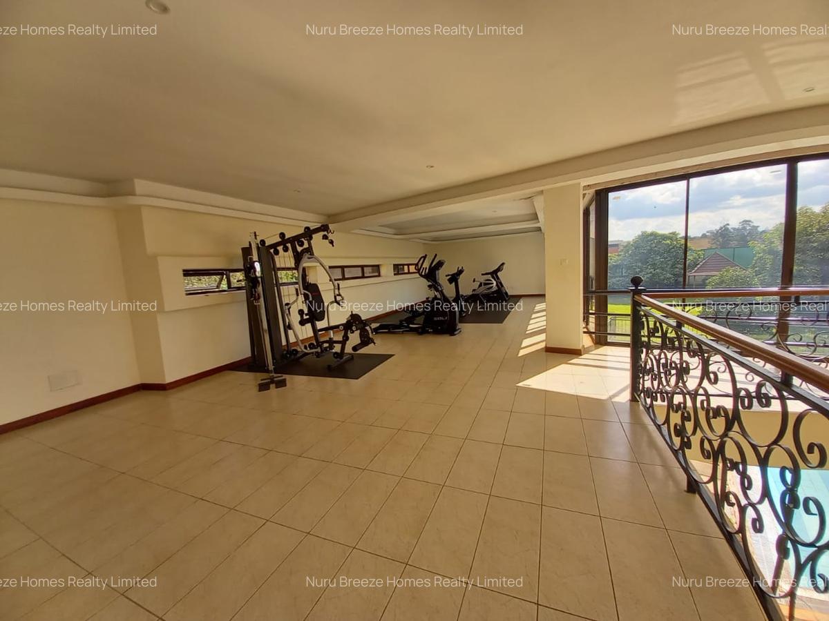 4 Bed Townhouse with En Suite in Runda - 19