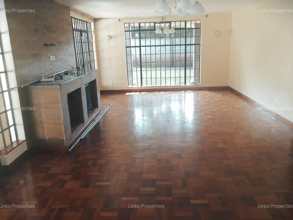 4 Bed Townhouse with En Suite at Karen - 5