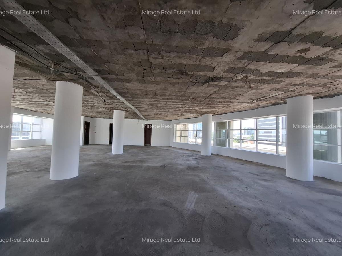 3,036 ft² Office with Service Charge Included in Westlands Area - 5