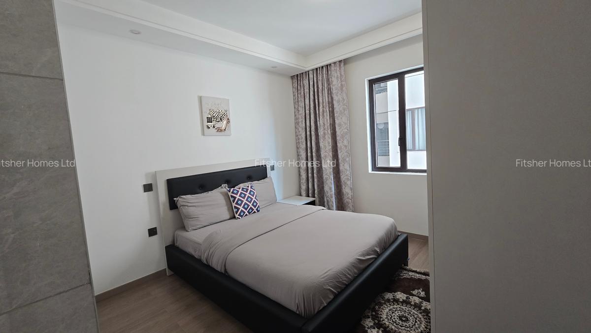 Furnished 3 Bed Apartment with Swimming Pool in Riverside - 11
