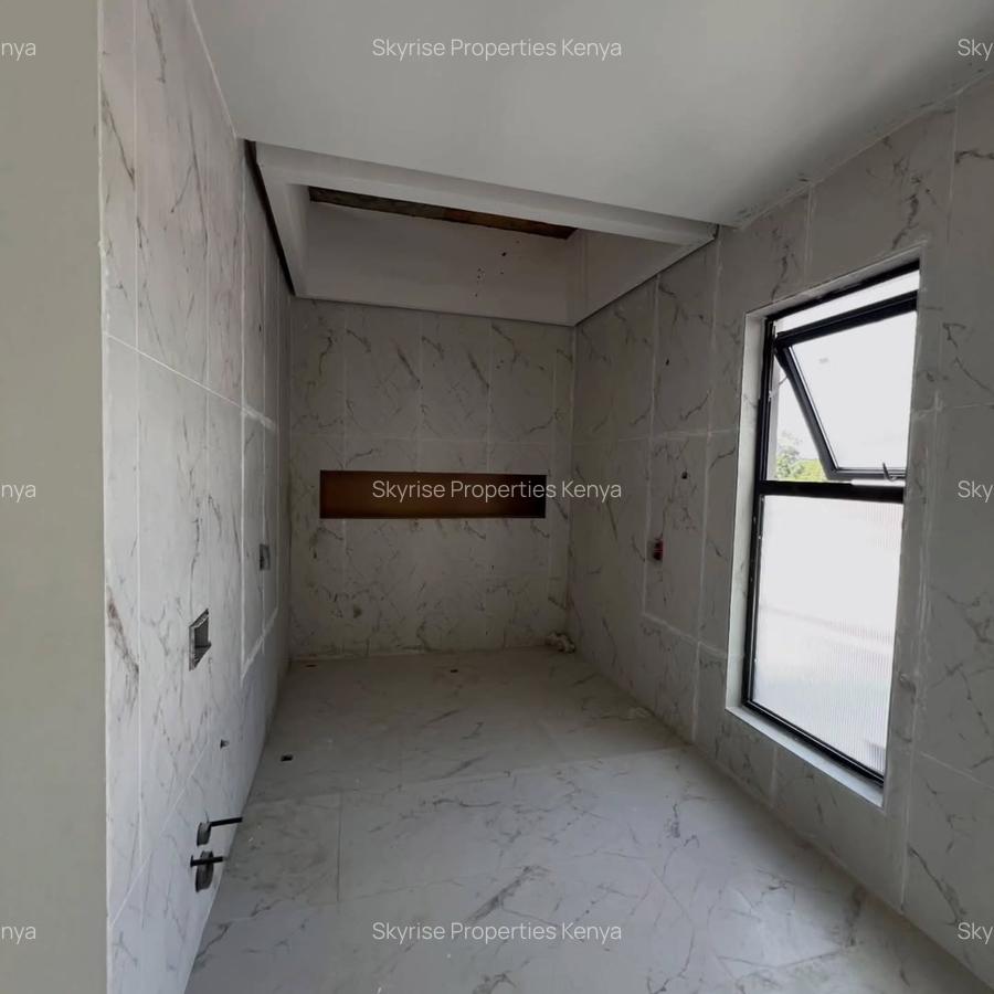 6 Bed Villa with En Suite in Lavington - 15