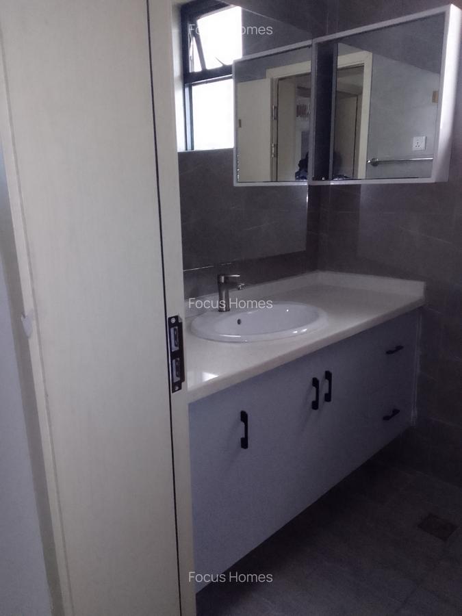 2 Bed Apartment with En Suite in Kileleshwa - 4