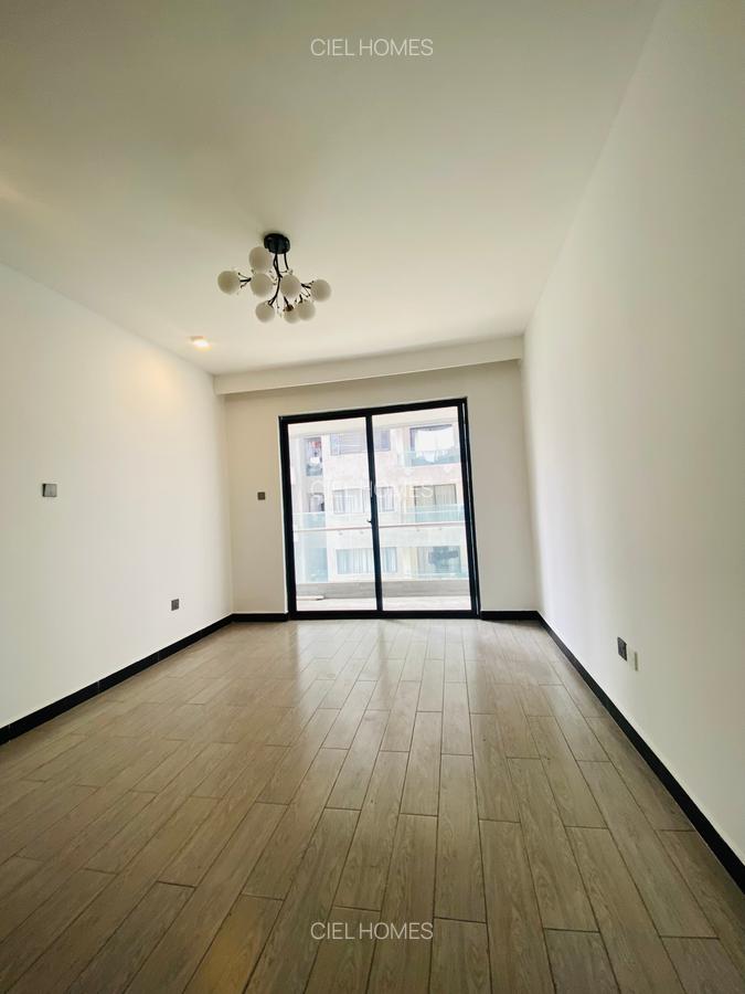 1 Bed Apartment with Swimming Pool at Wood Avenue - 5