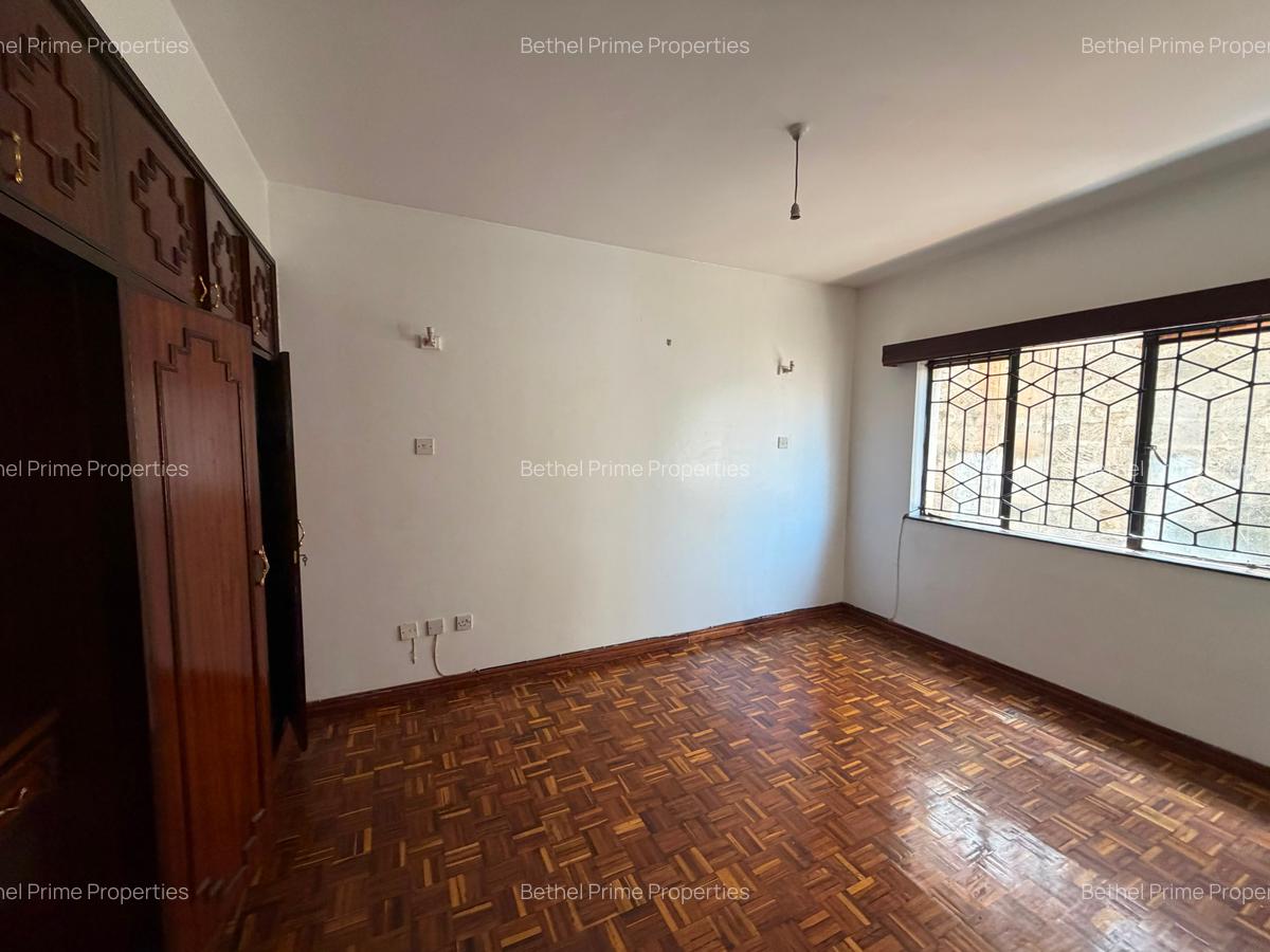 3 Bed Apartment with Parking in Rhapta Road - 2