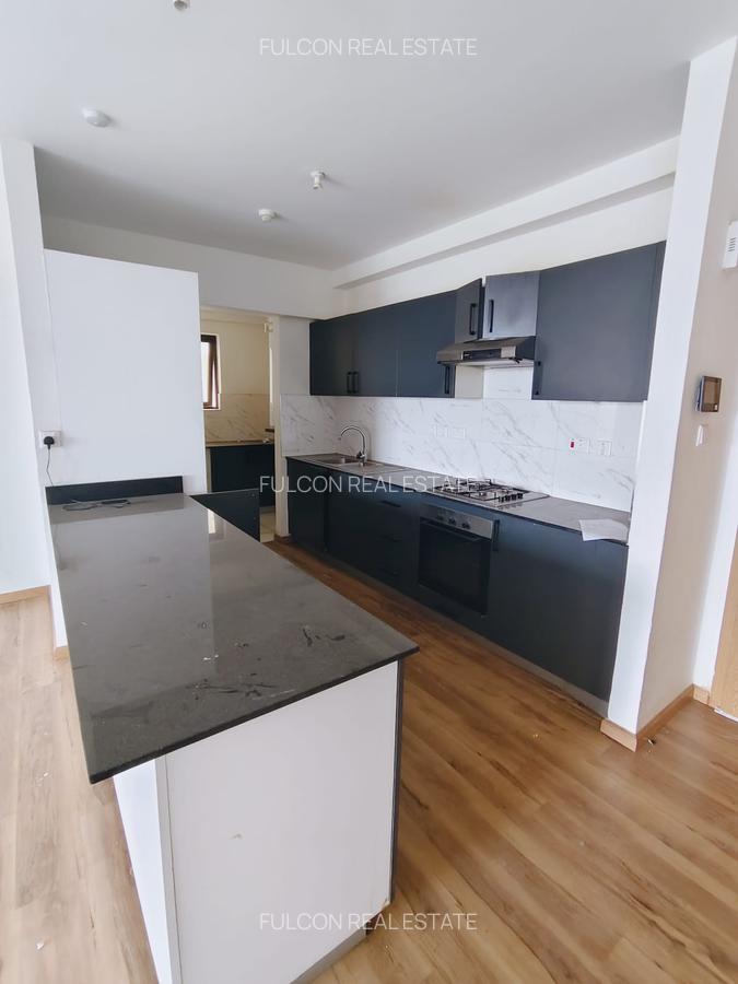 3 Bed Apartment with En Suite in Garden Estate - 16