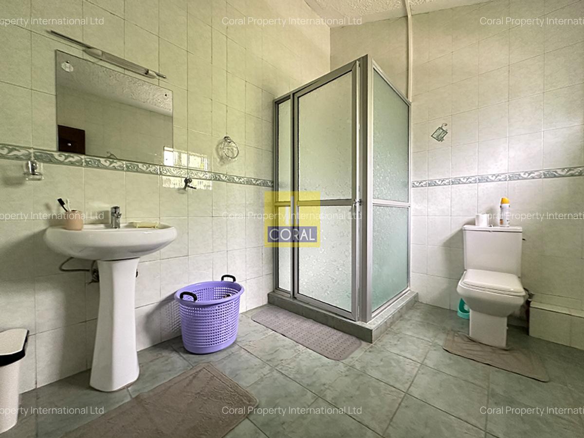 4 Bed Townhouse in Lavington - 11