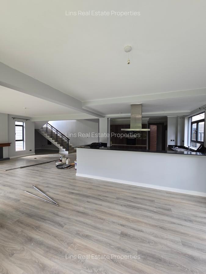 4 Bed Townhouse with En Suite in Runda - 9