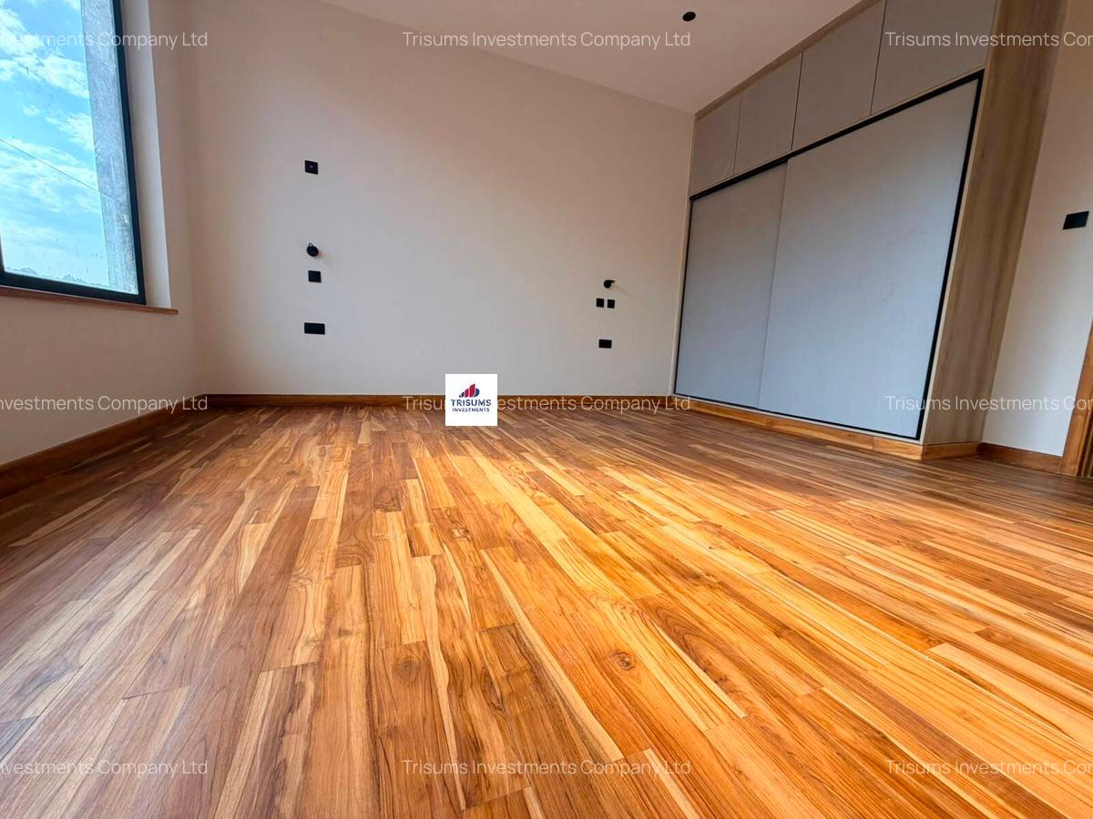 4 Bed House with En Suite in Loresho - 8
