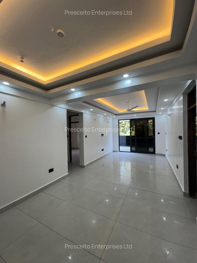 3 Bed Apartment with En Suite at Off Links Road - 17