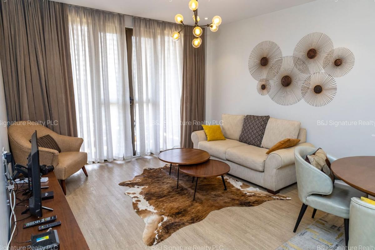 1 Bed Apartment with En Suite in Riverside - 2