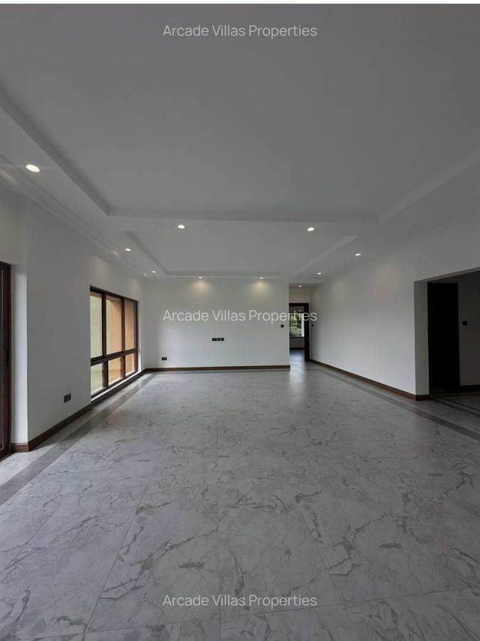 3 Bed Apartment with En Suite in Kileleshwa - 5