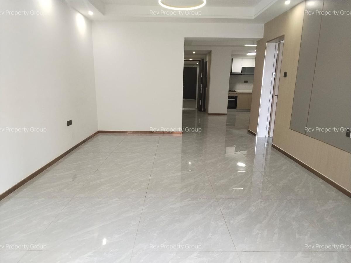 2 Bed Apartment with En Suite in Riverside - 1