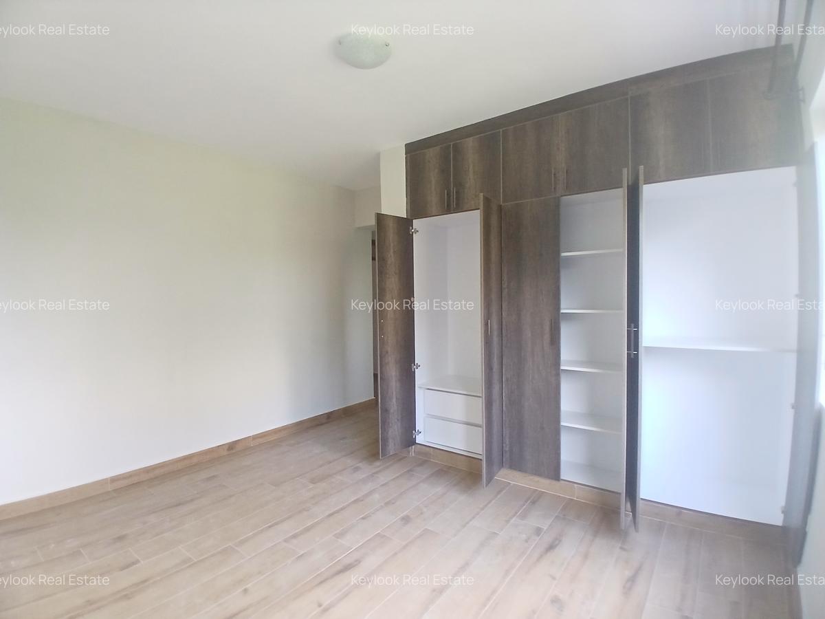3 Bed Apartment with En Suite at Mandera Road - 12
