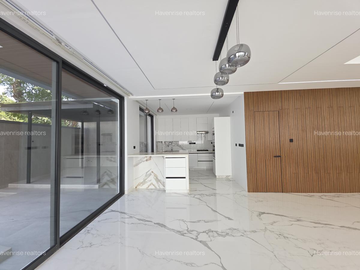 6 Bed Villa at Lavington - 3