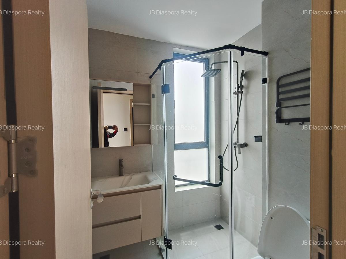 2 Bed Apartment with En Suite in Westlands Area - 8