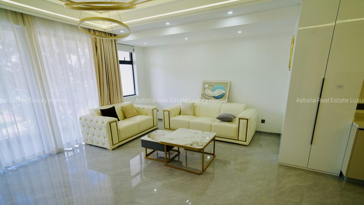2 Bed Apartment with En Suite at 2026-135 - 8