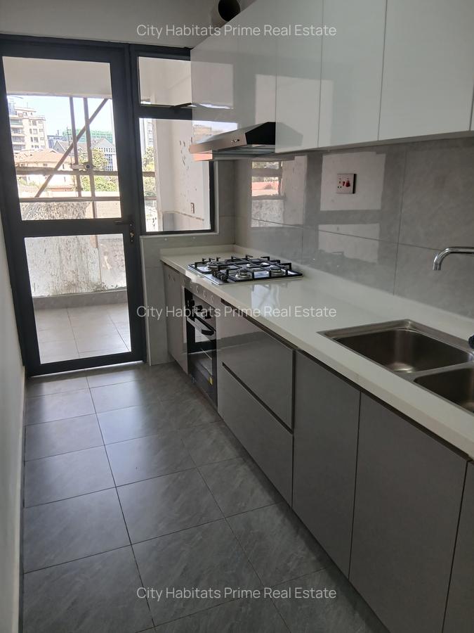 2 Bed Apartment with En Suite in Kilimani - 4