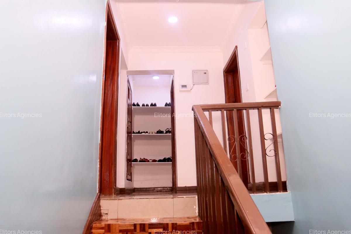 5 Bed Townhouse with En Suite at Eastern Bypass - 9