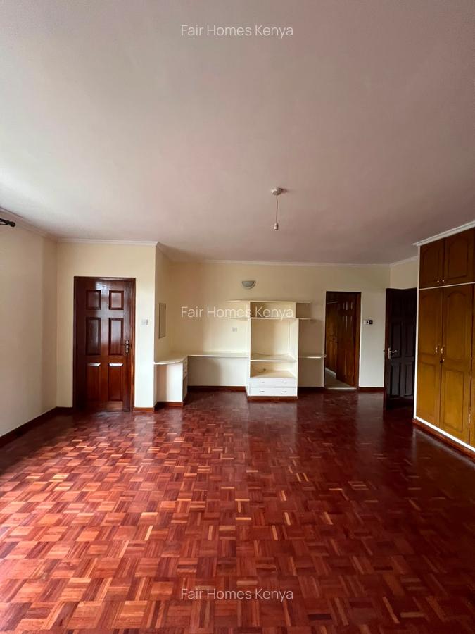 4 Bed Townhouse with En Suite at Convent Drive - 14