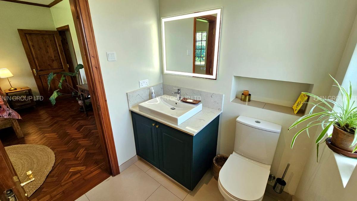 4 Bed House with En Suite at Lavington Area - 5