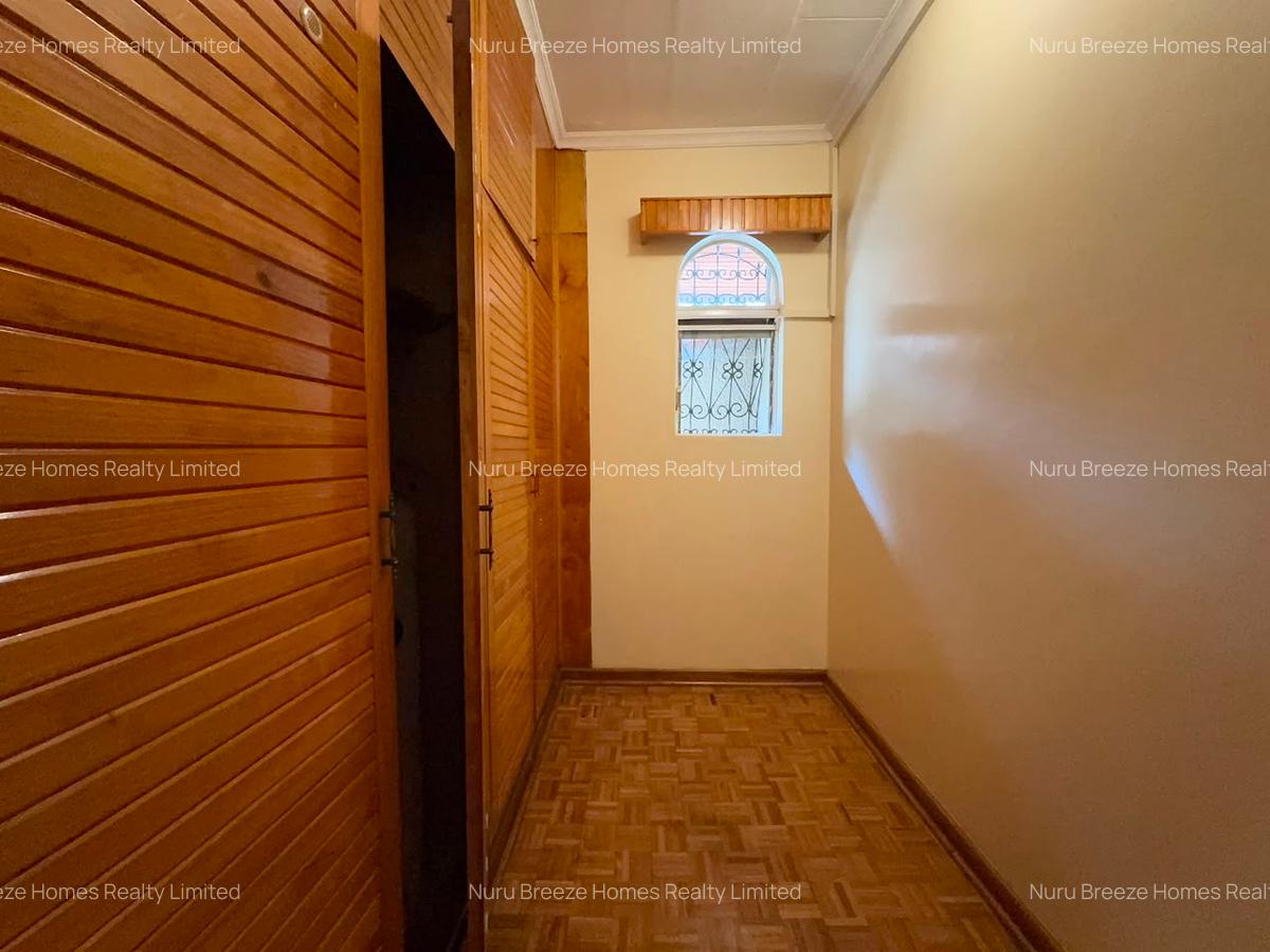 4 Bed House with En Suite in Thigiri - 15
