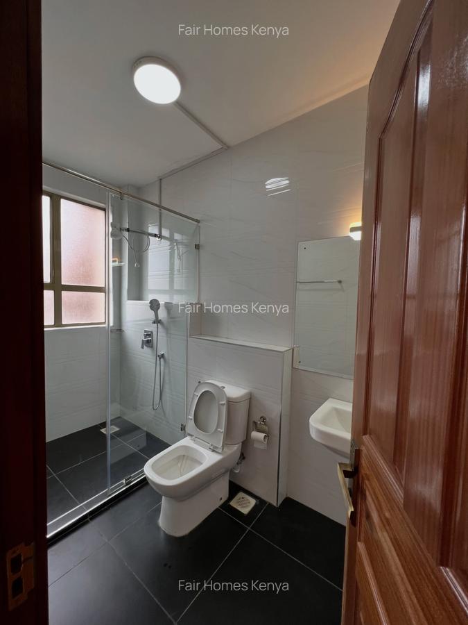 3 Bed Apartment with En Suite at Othaya Road - 12