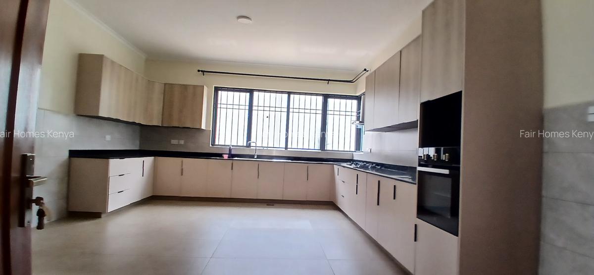 6 Bed Townhouse with En Suite at Kibagare Way - 15